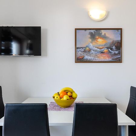 Apartments Mikanovic Crikvenica Dış mekan fotoğraf