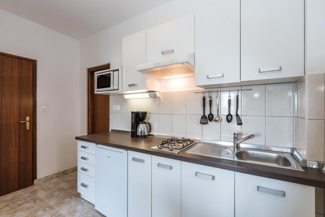 Apartments Mikanovic Crikvenica Dış mekan fotoğraf