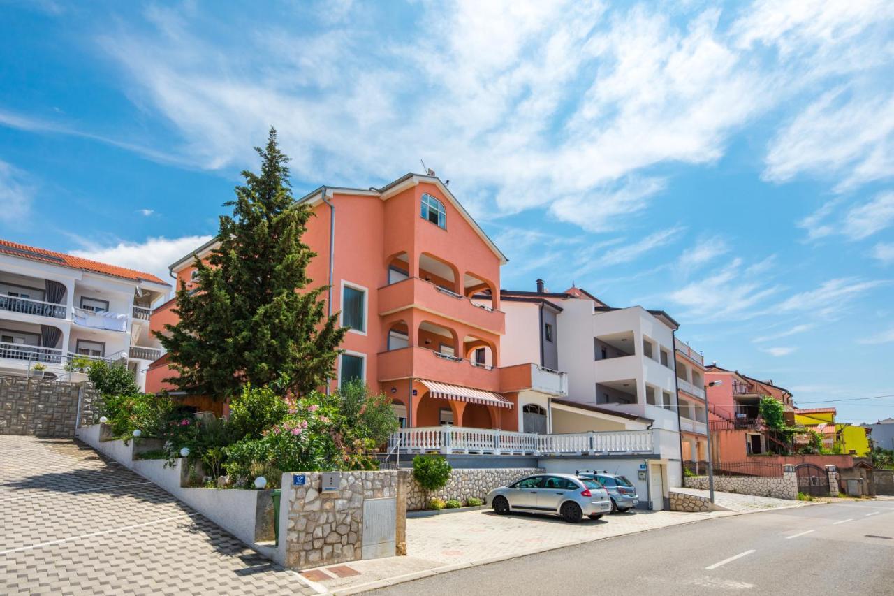 Apartments Mikanovic Crikvenica Dış mekan fotoğraf