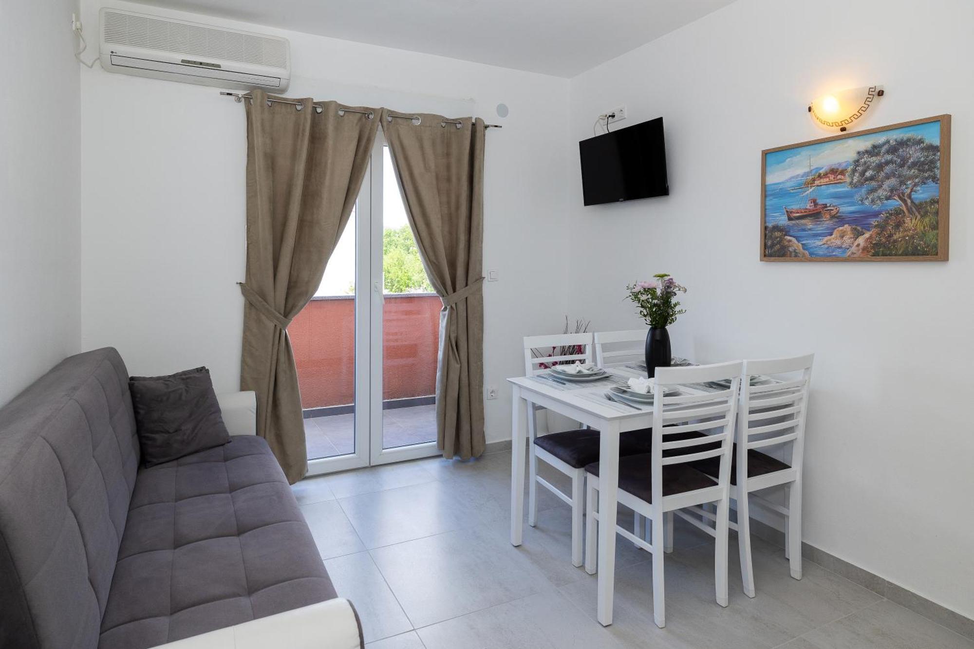 Apartments Mikanovic Crikvenica Dış mekan fotoğraf